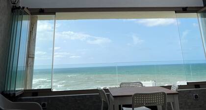 Appartement Jumeirah Beach donnant directement sur la plage