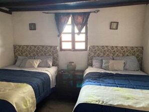 1 bedroom, iron/ironing board, free WiFi, bed sheets - Casa en el Corazón de San Antonio de las Alazanas a 15 min de Monterreal (San Antonio de las Alazanas)