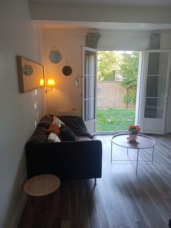 Living area - La Rose des Sable (Garges-lès-Gonesse)