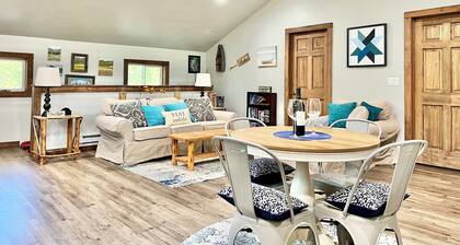 Perfect Family Cabin Loft w/ Lake Access & Cove