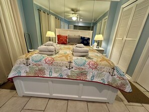 1 habitación, tabla de planchar con plancha, wifi gratis y ropa de cama 