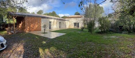 Voorkant van accommodatie