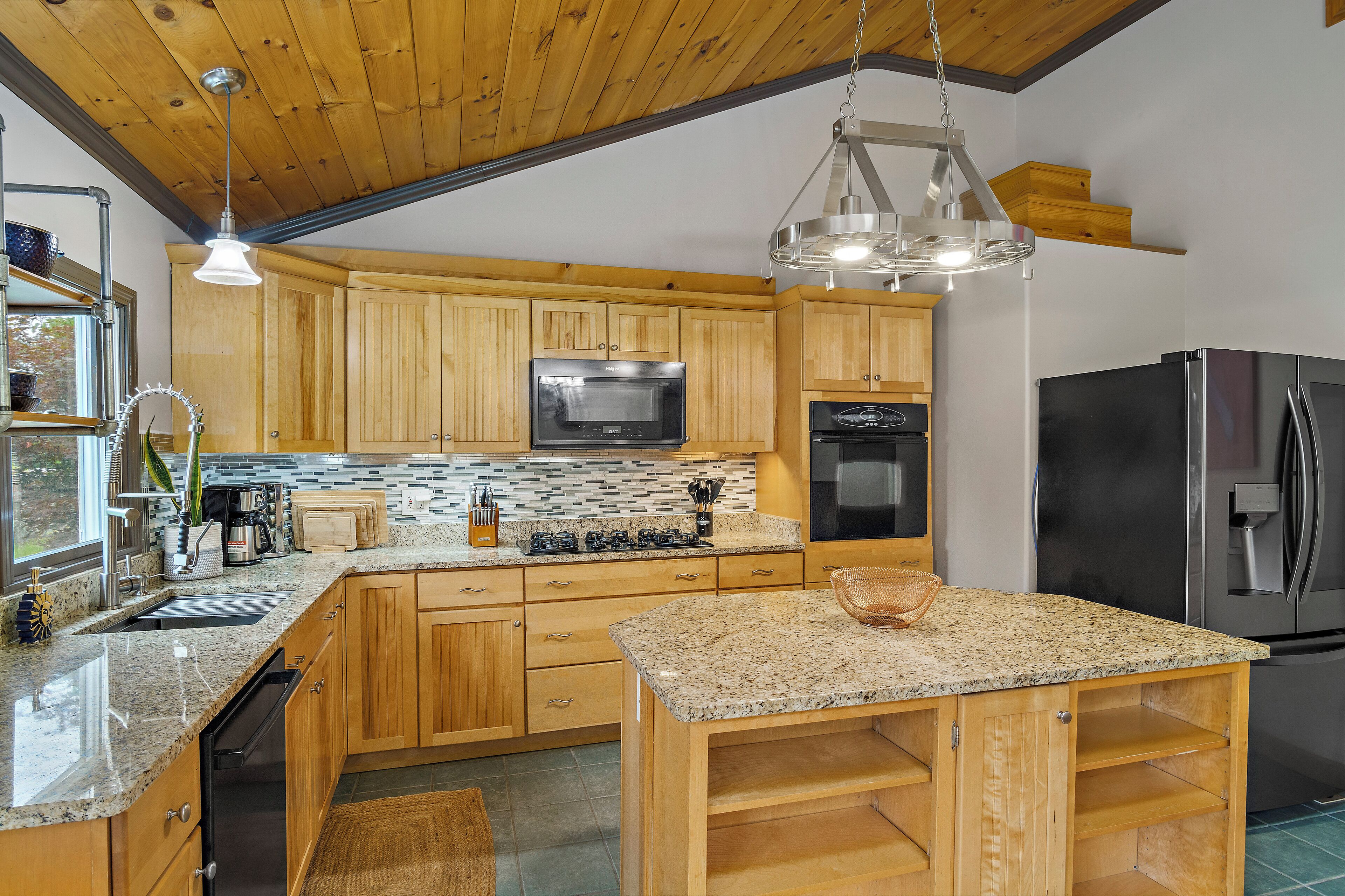 Microwave, oven, dishwasher