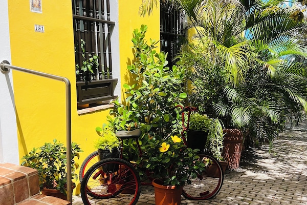 DĂ©tail de lâextĂ©rieur