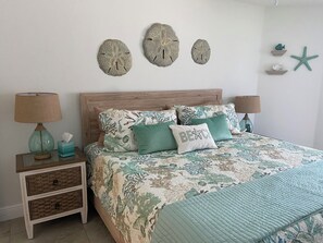 3 slaapkamers, een strijkplank/strijkijzer, wifi, beddengoed