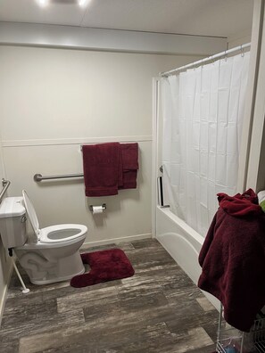 Towels, soap, shampoo, toilet paper