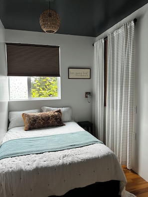 2 habitaciones, wifi gratis y ropa de cama