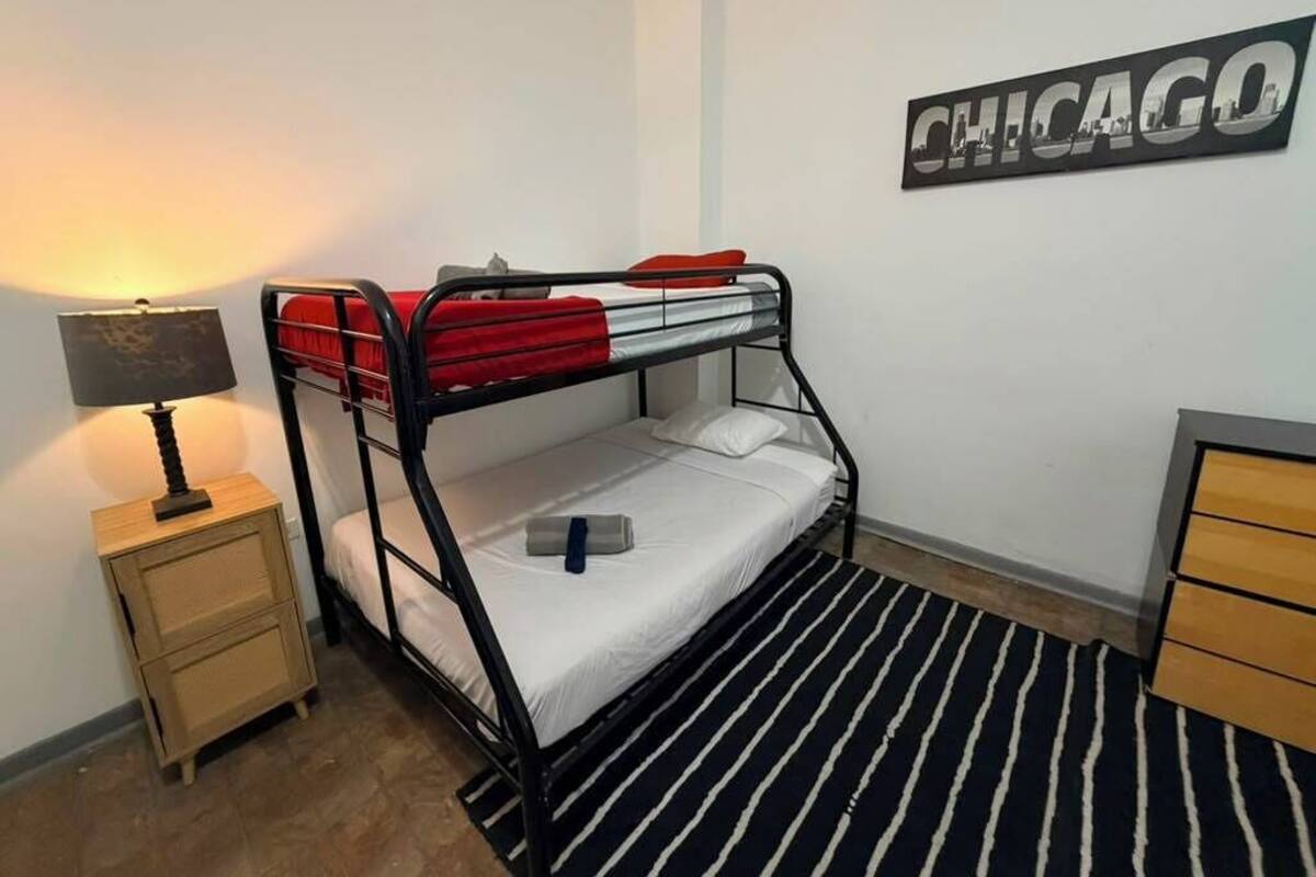 Triple Room | Desk, laptop workspace, iron/ironing board (on request), WiFi (free)