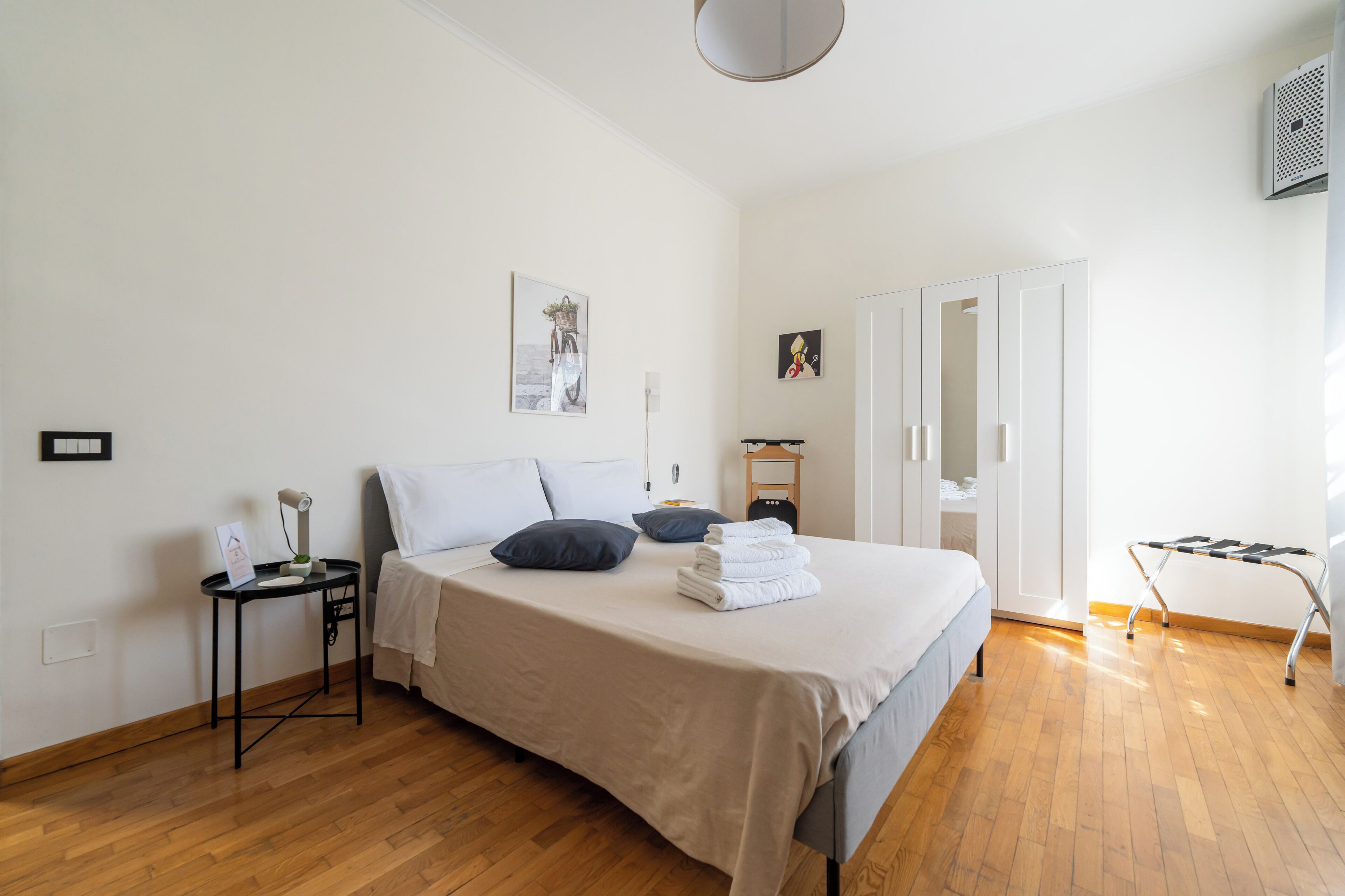 2 間睡房、熨斗/熨衫板、可攜式嬰兒床、免費 Wi-Fi