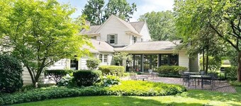 Graduation Weekend Availability – Walk to Notre Dame Sleeps 10+