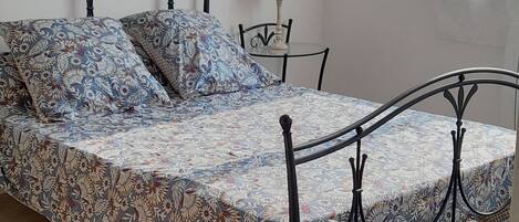 3 dormitorios, wifi gratis, ropa de cama