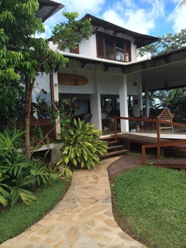 Serenity Rainforest Retreat