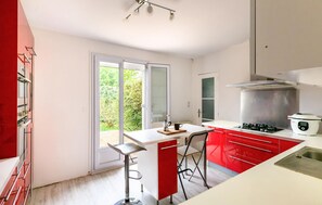 冰箱、炉灶、洗碗机