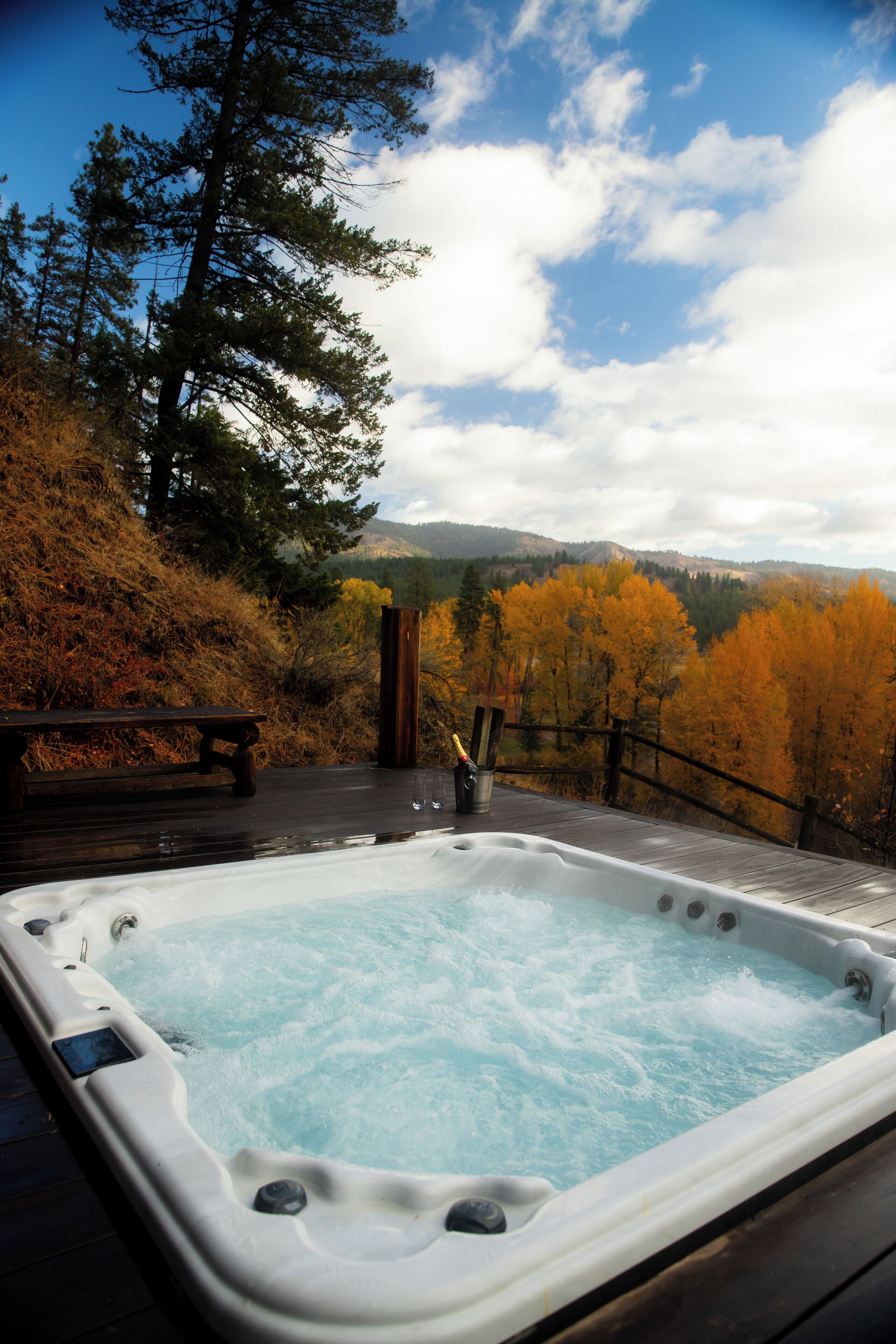 Bain à remous extérieur