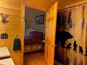 2 dormitoris, escriptori, wifi gratuïta i roba de llit 