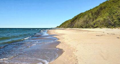 3 bedroom cozy home in Debina