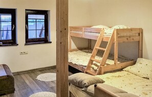 3 bedrooms, free WiFi