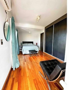 1 Schlafzimmer, Bügeleisen/Bügelbrett, kostenloses WLAN, Bettwäsche