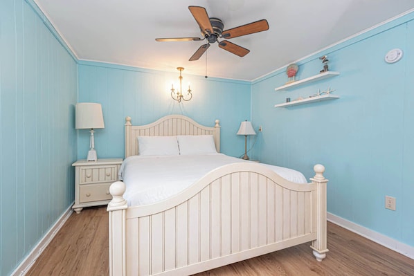 1 chambre, fer et planche à repasser, Wi-Fi, literie fournie