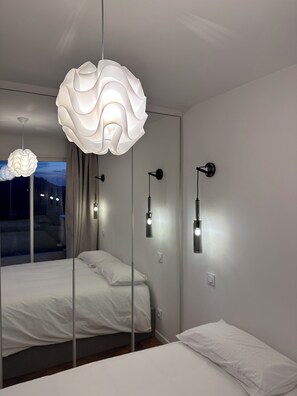1 Schlafzimmer, schallisolierte Zimmer, Bügeleisen/Bügelbrett