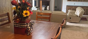 Spacious home in the heart of Utah’s National Parks and the Paiute ATV Trail