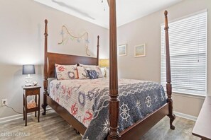 3 bedrooms, iron/ironing board, travel cot, free WiFi