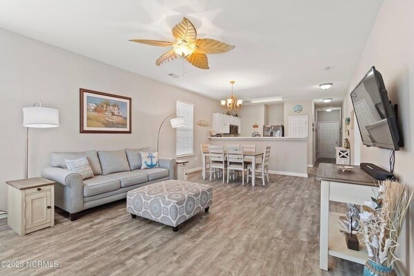 تلفزيون ذكي