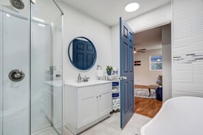 Bathtub, hair dryer, towels
