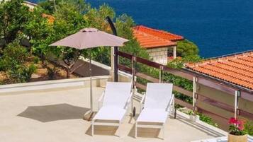 Apartment, Smoking | 3 bedrooms