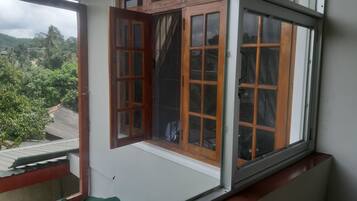 Comfort Double Room | In-room safe, desk, blackout curtains, iron/ironing board