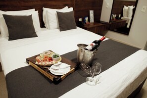 Standard Double or Twin Room | Desk, laptop workspace, free WiFi