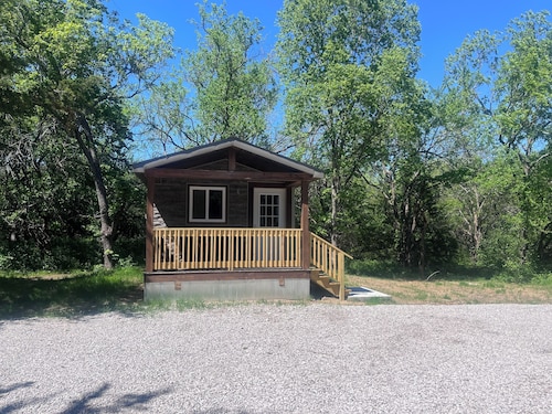 Quiet Cabin in the woods. 