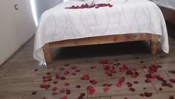 Wifi gratis y ropa de cama