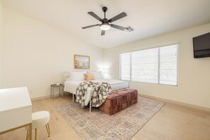 5 bedrooms, travel cot, free WiFi, bed sheets