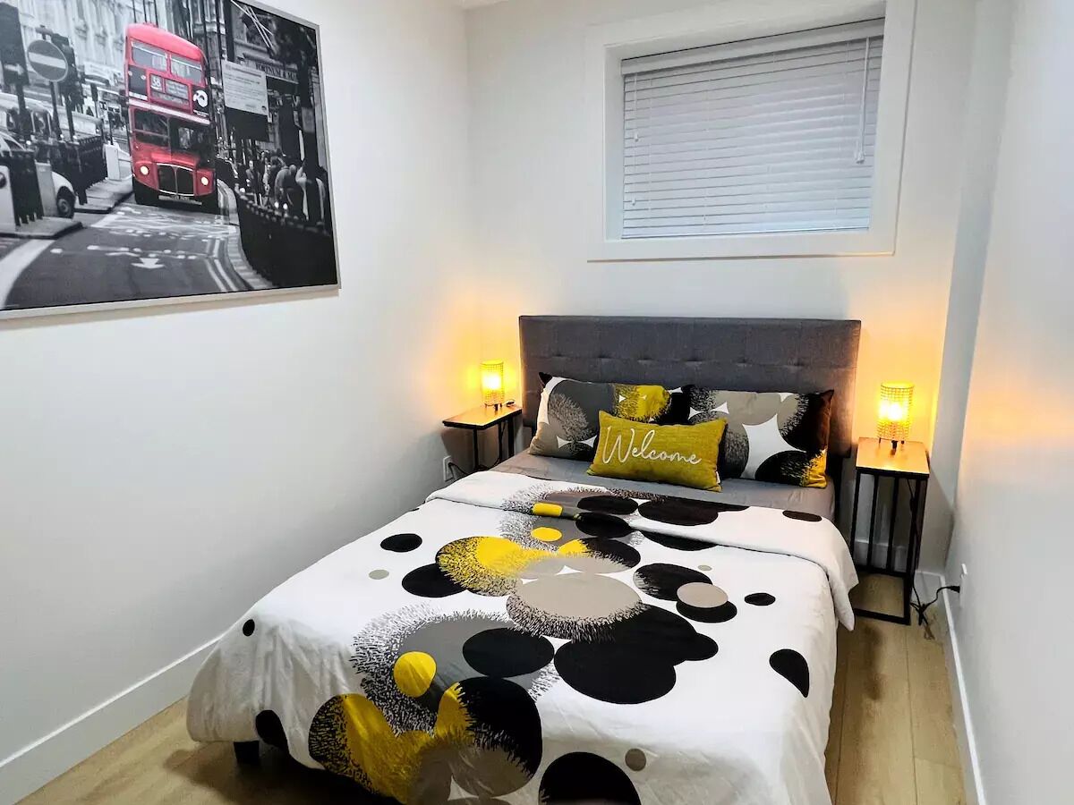 1 bedroom, desk, iron/ironing board, travel crib