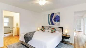 4 bedrooms, WiFi, bed sheets