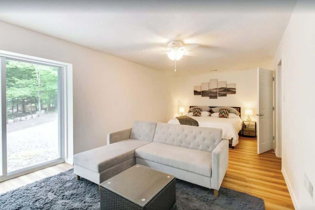 4 bedrooms, WiFi, bed sheets
