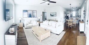 Kylskåp, mikrovågsugn, ugn och spishäll