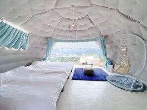 Basic Tent | Desk, free WiFi, bed sheets - TENKU TERRACE (Numazu)