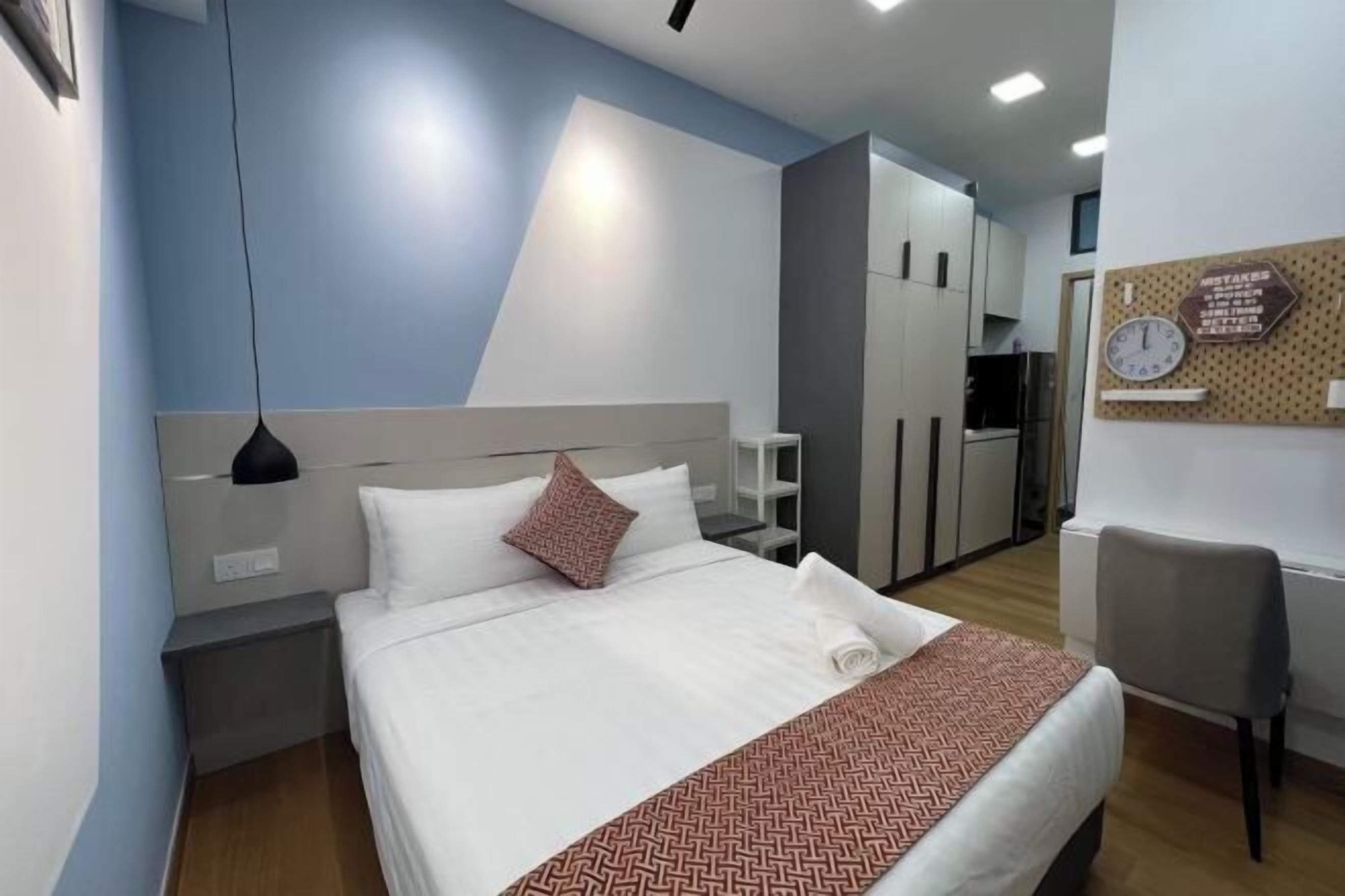 Desk, iron/ironing board, free WiFi