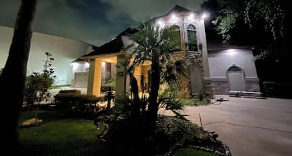 EURA near Houston Downtown