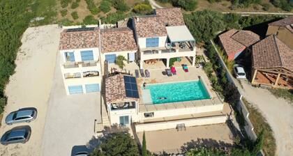 villa de luxe avec vue imprenable