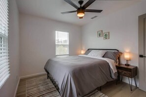 2 bedrooms, desk, iron/ironing board, travel cot