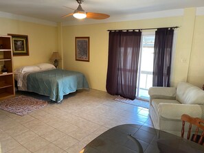 1 bedroom, bed sheets - Cozy waterfront studio apartment with a covered deck on Bayou Pierre Part.   (Pierre Part)
