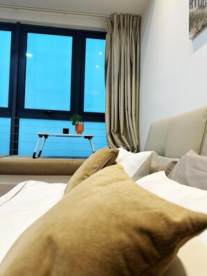 Interior - City Area High Rise Studio Apartment 4K Netflix! (Johor)