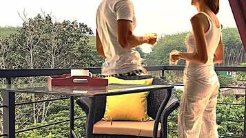 Panoramic Penthouse, 1 Bedroom, Non Smoking, Valley View | Balcony view