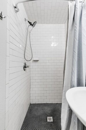Hair dryer, towels