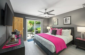 3 Schlafzimmer, Schreibtisch, Bügeleisen/Bügelbrett, WLAN