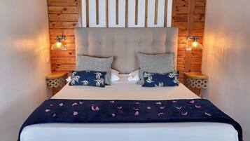 Signature Room | Premium bedding, minibar, in-room safe, individually decorated