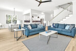 Televisión, futbolito, tenis de mesa y libros 